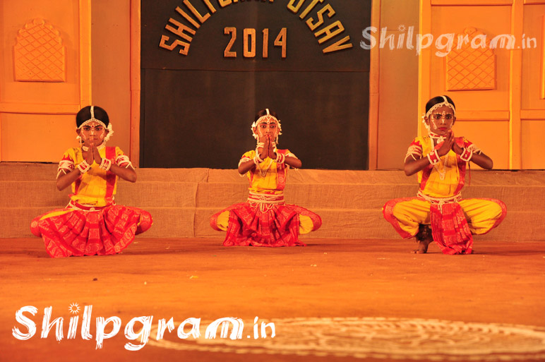 Shilpgram-Festival-2014-1